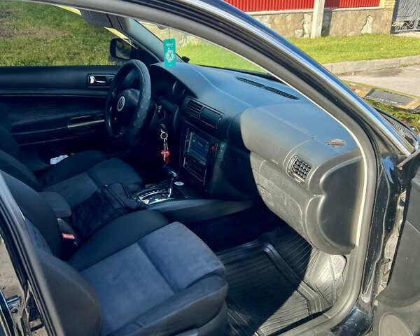 Чорний Фольксваген Пассат, об'ємом двигуна 2.5 л та пробігом 318 тис. км за 4199 $, фото 17 на Automoto.ua