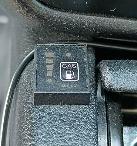 Черный Фольксваген Пассат, объемом двигателя 1.6 л и пробегом 306 тыс. км за 5300 $, фото 26 на Automoto.ua