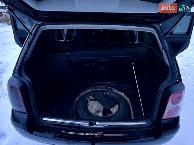 Чорний Фольксваген Пассат, об'ємом двигуна 1.9 л та пробігом 390 тис. км за 4200 $, фото 12 на Automoto.ua