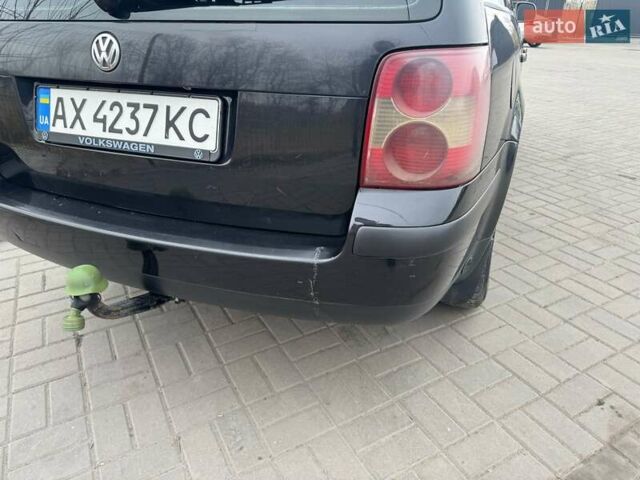 Черный Фольксваген Пассат, объемом двигателя 1.6 л и пробегом 294 тыс. км за 4300 $, фото 3 на Automoto.ua