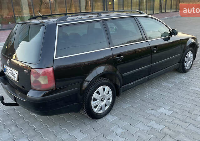 Черный Фольксваген Пассат, объемом двигателя 1.9 л и пробегом 250 тыс. км за 3999 $, фото 8 на Automoto.ua