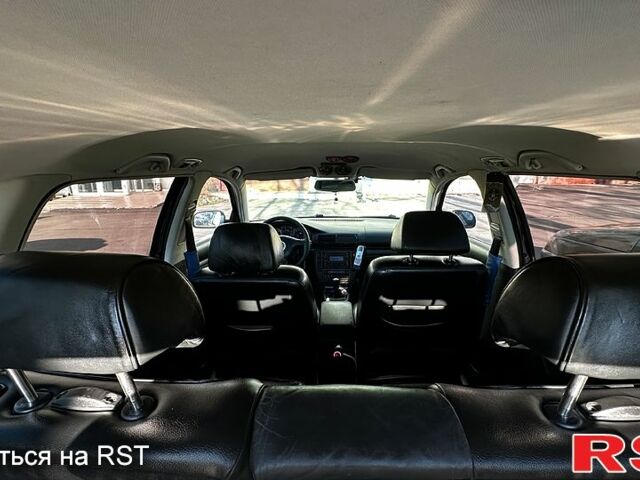 Черный Фольксваген Пассат, объемом двигателя 1.8 л и пробегом 349 тыс. км за 5000 $, фото 5 на Automoto.ua