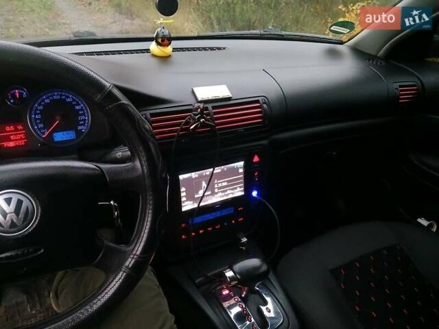 Черный Фольксваген Пассат, объемом двигателя 1.9 л и пробегом 414 тыс. км за 4700 $, фото 3 на Automoto.ua