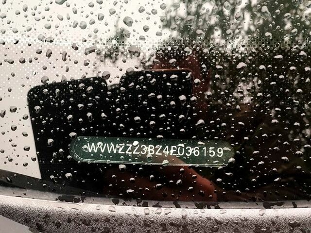 Черный Фольксваген Пассат, объемом двигателя 1.8 л и пробегом 233 тыс. км за 5700 $, фото 13 на Automoto.ua