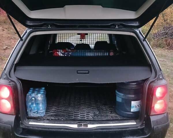 Черный Фольксваген Пассат, объемом двигателя 1.9 л и пробегом 414 тыс. км за 4700 $, фото 4 на Automoto.ua