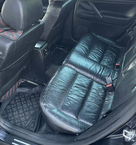 Черный Фольксваген Пассат, объемом двигателя 1.9 л и пробегом 250 тыс. км за 3999 $, фото 12 на Automoto.ua