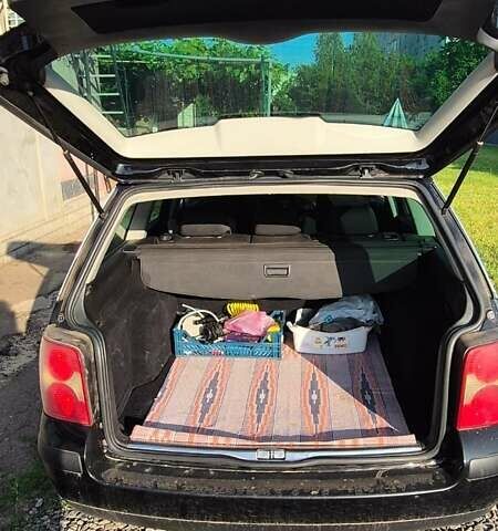 Черный Фольксваген Пассат, объемом двигателя 1.6 л и пробегом 296 тыс. км за 5200 $, фото 4 на Automoto.ua