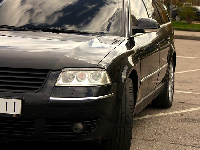 Черный Фольксваген Пассат, объемом двигателя 2 л и пробегом 358 тыс. км за 5500 $, фото 8 на Automoto.ua