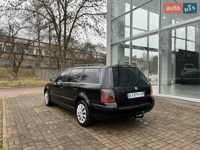 Черный Фольксваген Пассат, объемом двигателя 1.9 л и пробегом 328 тыс. км за 4200 $, фото 6 на Automoto.ua