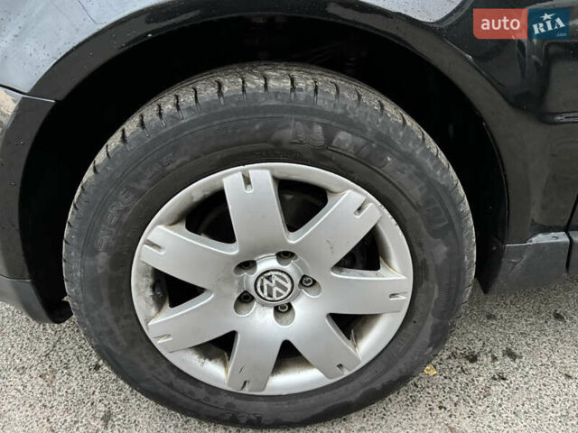 Чорний Фольксваген Пассат, об'ємом двигуна 1.9 л та пробігом 294 тис. км за 5000 $, фото 14 на Automoto.ua