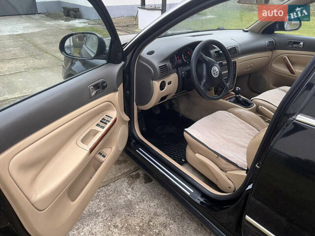 Черный Фольксваген Пассат, объемом двигателя 1.9 л и пробегом 341 тыс. км за 3500 $, фото 4 на Automoto.ua