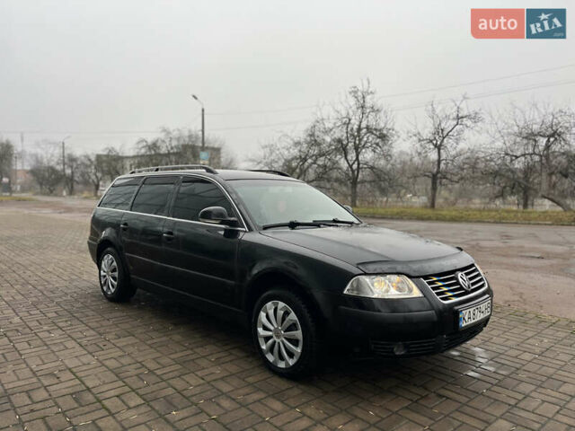 Черный Фольксваген Пассат, объемом двигателя 1.9 л и пробегом 328 тыс. км за 4200 $, фото 4 на Automoto.ua