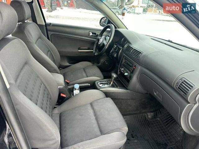 Черный Фольксваген Пассат, объемом двигателя 1.9 л и пробегом 223 тыс. км за 4500 $, фото 24 на Automoto.ua