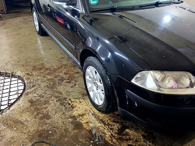 Чорний Фольксваген Пассат, об'ємом двигуна 1.6 л та пробігом 0 тис. км за 5700 $, фото 5 на Automoto.ua