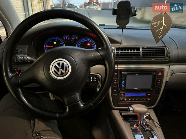 Черный Фольксваген Пассат, объемом двигателя 1.9 л и пробегом 359 тыс. км за 5200 $, фото 7 на Automoto.ua