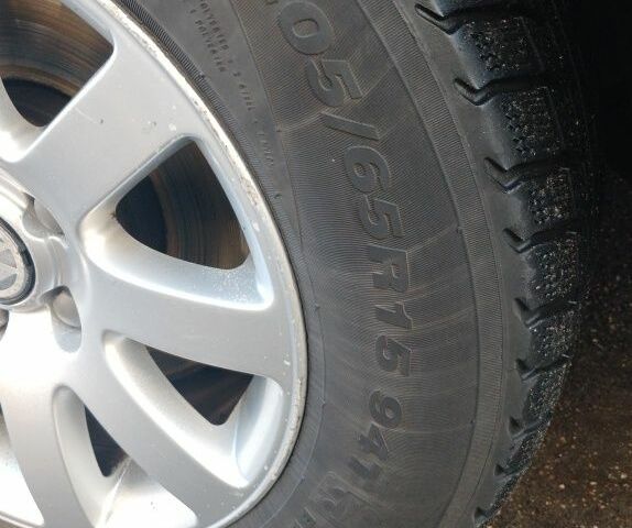 Фольксваген Пассат 2004 в Черкассах на Automoto.ua Черный Фольксваген Пассат, объемом двигателя 2 л и пробегом 274 тыс. км за 4300 $, фото 11 на Automoto.ua