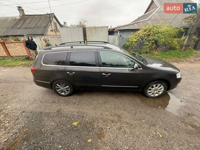 Чорний Фольксваген Пассат, об'ємом двигуна 2 л та пробігом 500 тис. км за 3500 $, фото 4 на Automoto.ua