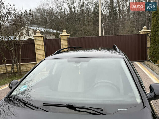 Черный Фольксваген Пассат, объемом двигателя 2 л и пробегом 350 тыс. км за 5750 $, фото 6 на Automoto.ua