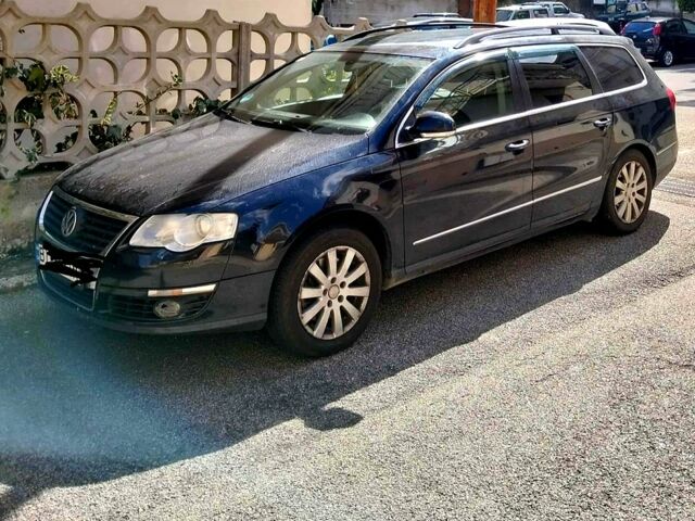 Черный Фольксваген Пассат, объемом двигателя 2 л и пробегом 330 тыс. км за 5500 $, фото 1 на Automoto.ua