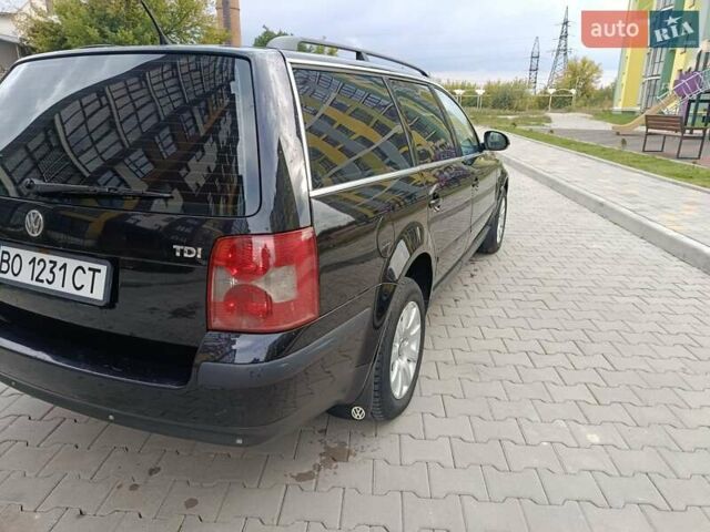 Черный Фольксваген Пассат, объемом двигателя 1.9 л и пробегом 300 тыс. км за 4499 $, фото 12 на Automoto.ua