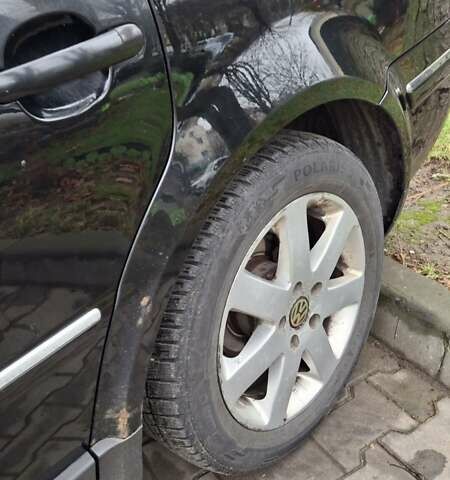 Чорний Фольксваген Пассат, об'ємом двигуна 2.5 л та пробігом 350 тис. км за 3950 $, фото 8 на Automoto.ua