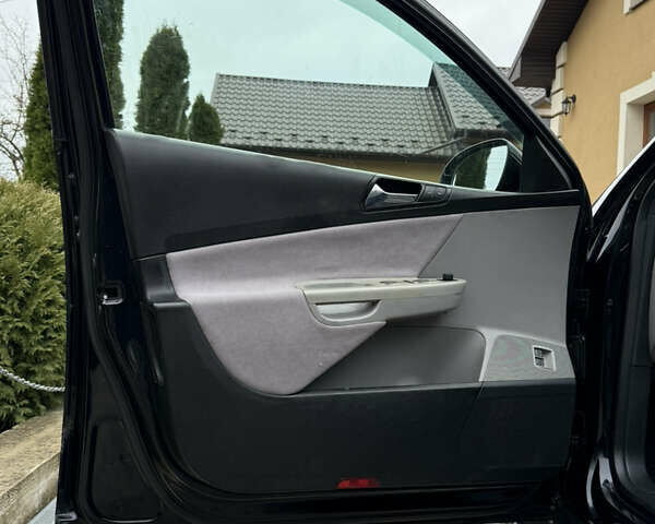 Черный Фольксваген Пассат, объемом двигателя 2 л и пробегом 350 тыс. км за 5850 $, фото 8 на Automoto.ua