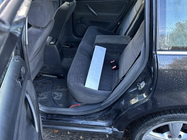 Черный Фольксваген Пассат, объемом двигателя 1.9 л и пробегом 230 тыс. км за 2799 $, фото 8 на Automoto.ua