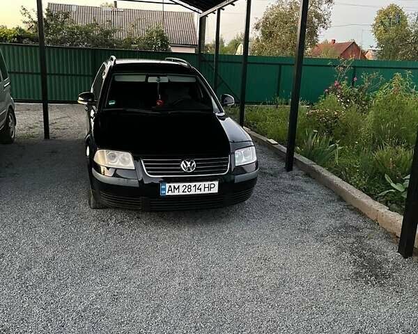 Чорний Фольксваген Пассат, об'ємом двигуна 1.6 л та пробігом 260 тис. км за 4500 $, фото 2 на Automoto.ua