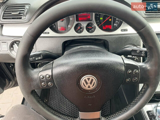 Черный Фольксваген Пассат, объемом двигателя 1.97 л и пробегом 305 тыс. км за 6000 $, фото 35 на Automoto.ua