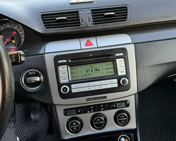 Черный Фольксваген Пассат, объемом двигателя 1.98 л и пробегом 315 тыс. км за 5700 $, фото 11 на Automoto.ua