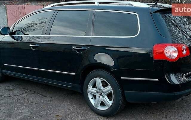 Черный Фольксваген Пассат, объемом двигателя 1.97 л и пробегом 268 тыс. км за 5900 $, фото 4 на Automoto.ua