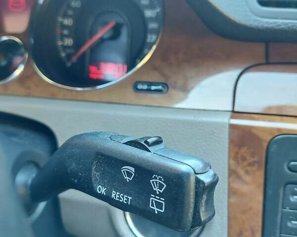 Черный Фольксваген Пассат, объемом двигателя 1.97 л и пробегом 310 тыс. км за 5200 $, фото 32 на Automoto.ua