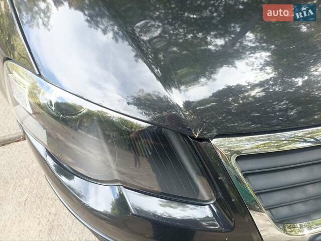 Черный Фольксваген Пассат, объемом двигателя 2 л и пробегом 325 тыс. км за 4300 $, фото 9 на Automoto.ua