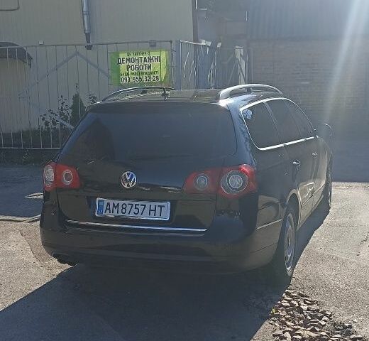 Фольксваген Пассат 2006 в Житомире на Automoto.ua Черный Фольксваген Пассат, объемом двигателя 2 л и пробегом 355 тыс. км за 5313 $, фото 3 на Automoto.ua