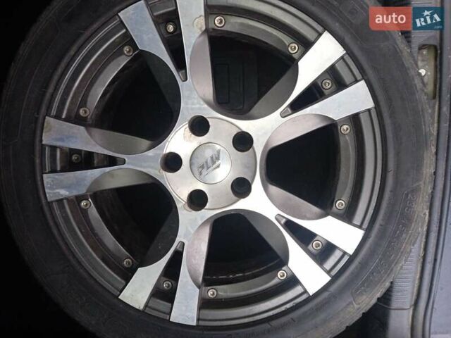 Чорний Фольксваген Пассат, об'ємом двигуна 1.98 л та пробігом 320 тис. км за 5600 $, фото 6 на Automoto.ua