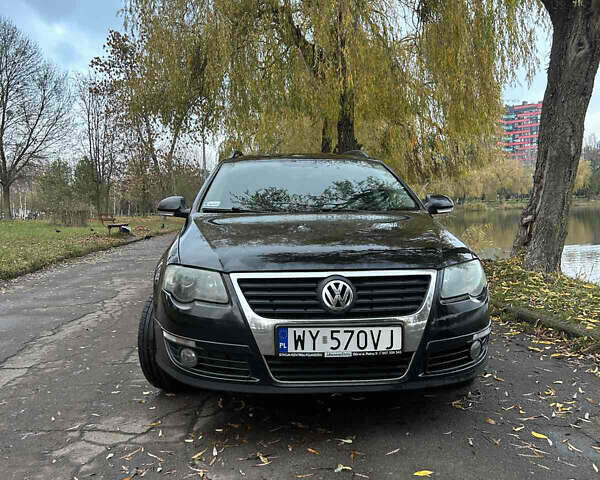 Черный Фольксваген Пассат, объемом двигателя 2 л и пробегом 405 тыс. км за 3000 $, фото 3 на Automoto.ua