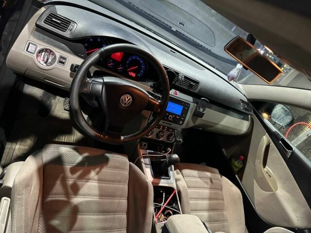 Чорний Фольксваген Пассат, об'ємом двигуна 2 л та пробігом 470 тис. км за 3000 $, фото 7 на Automoto.ua