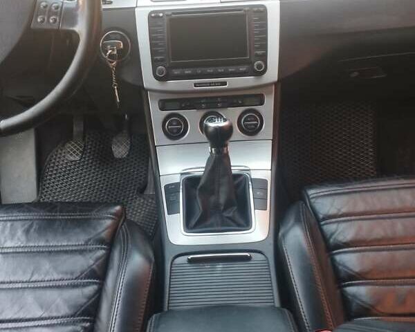 Черный Фольксваген Пассат, объемом двигателя 2 л и пробегом 370 тыс. км за 6700 $, фото 18 на Automoto.ua