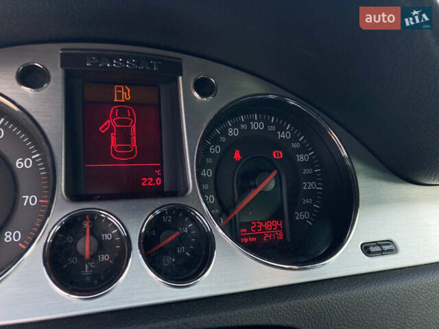 Черный Фольксваген Пассат, объемом двигателя 1.98 л и пробегом 240 тыс. км за 6400 $, фото 16 на Automoto.ua