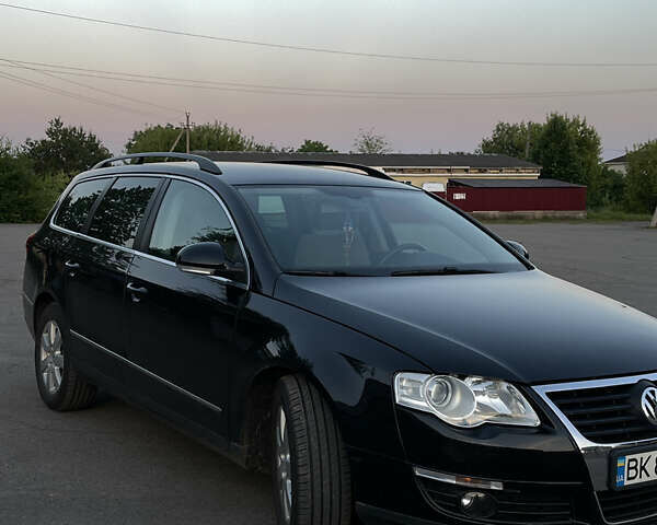 Чорний Фольксваген Пассат, об'ємом двигуна 1.6 л та пробігом 300 тис. км за 5700 $, фото 21 на Automoto.ua