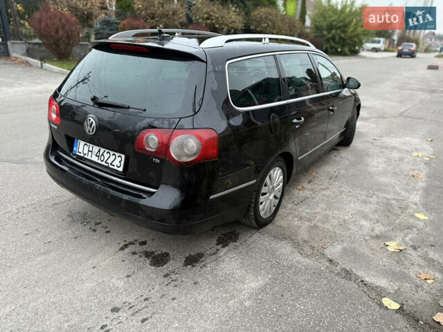 Черный Фольксваген Пассат, объемом двигателя 1.9 л и пробегом 300 тыс. км за 2400 $, фото 4 на Automoto.ua