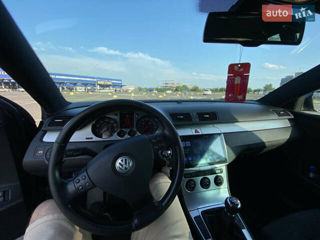 Черный Фольксваген Пассат, объемом двигателя 1.98 л и пробегом 240 тыс. км за 6400 $, фото 21 на Automoto.ua