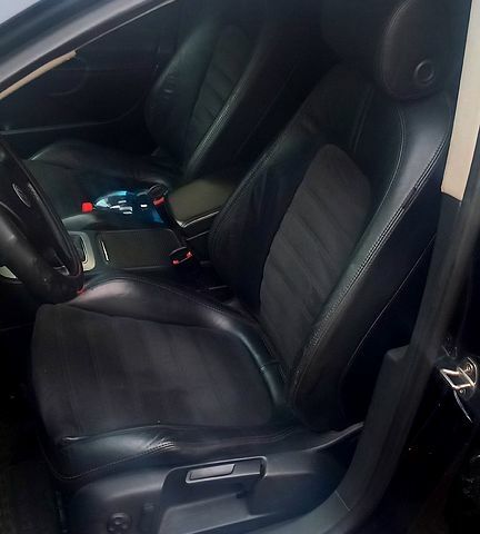 Черный Фольксваген Пассат, объемом двигателя 2 л и пробегом 235 тыс. км за 5500 $, фото 7 на Automoto.ua