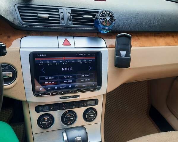 Чорний Фольксваген Пассат, об'ємом двигуна 1.97 л та пробігом 240 тис. км за 6200 $, фото 4 на Automoto.ua