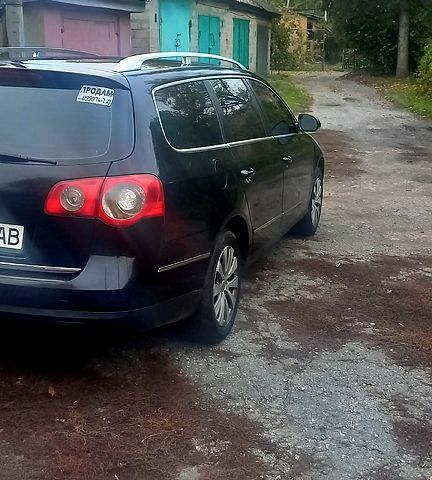 Черный Фольксваген Пассат, объемом двигателя 2 л и пробегом 235 тыс. км за 5500 $, фото 3 на Automoto.ua