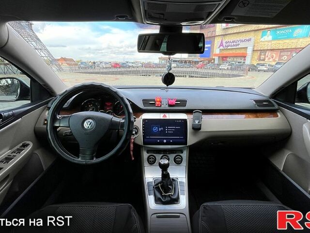 Черный Фольксваген Пассат, объемом двигателя 1.6 л и пробегом 220 тыс. км за 6000 $, фото 9 на Automoto.ua