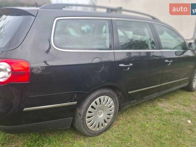Черный Фольксваген Пассат, объемом двигателя 1.97 л и пробегом 340 тыс. км за 6100 $, фото 5 на Automoto.ua