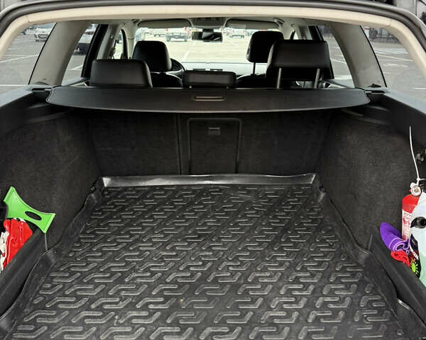 Черный Фольксваген Пассат, объемом двигателя 1.97 л и пробегом 342 тыс. км за 6900 $, фото 16 на Automoto.ua