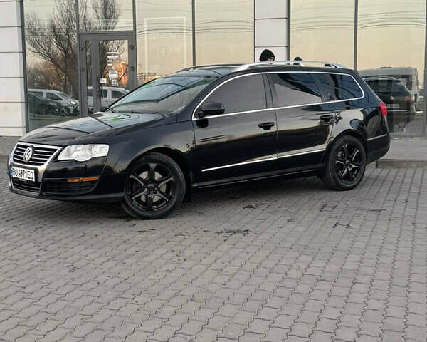 Чорний Фольксваген Пассат, об'ємом двигуна 2 л та пробігом 195 тис. км за 6450 $, фото 80 на Automoto.ua