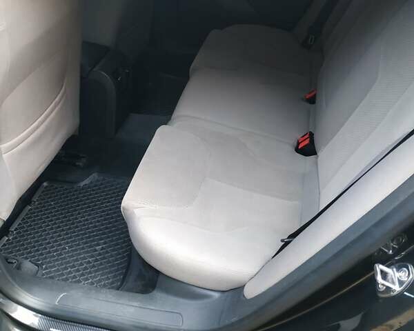 Черный Фольксваген Пассат, объемом двигателя 1.98 л и пробегом 340 тыс. км за 6500 $, фото 10 на Automoto.ua